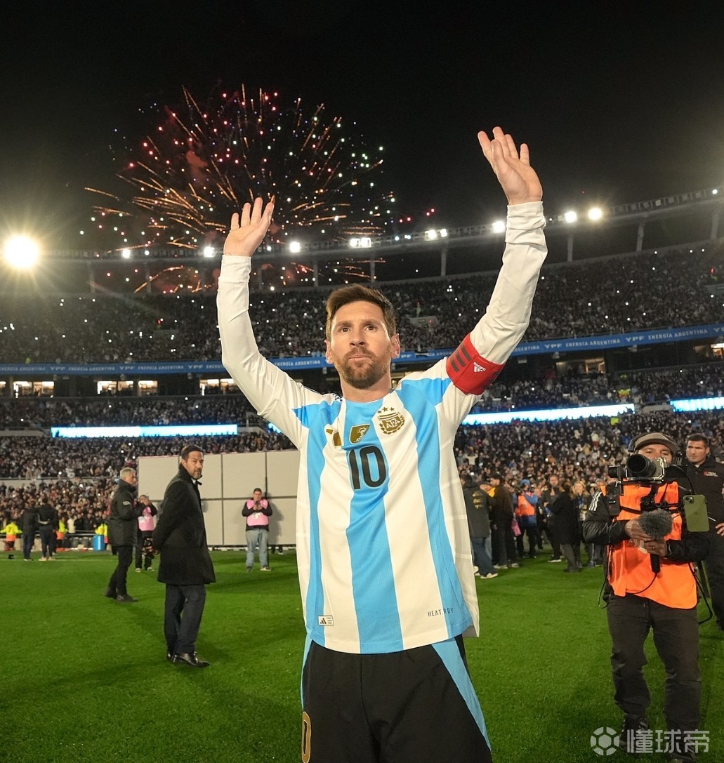 梅西连续七场比赛得分超过重要助攻，DWG不断突破！上演精彩一战