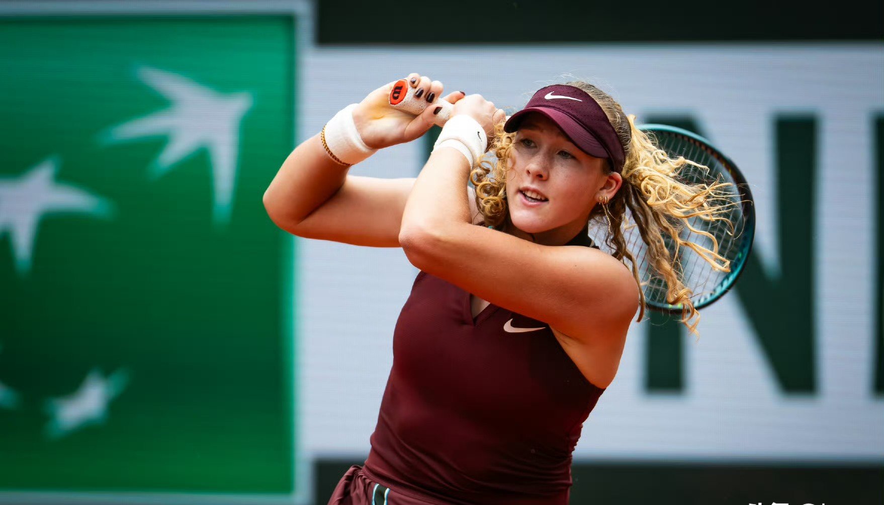 赛地聚焦——法国杯清晨热度飙升，俄克拉荷马雷霆强势反弹，态度坚定，训练强度明显提升