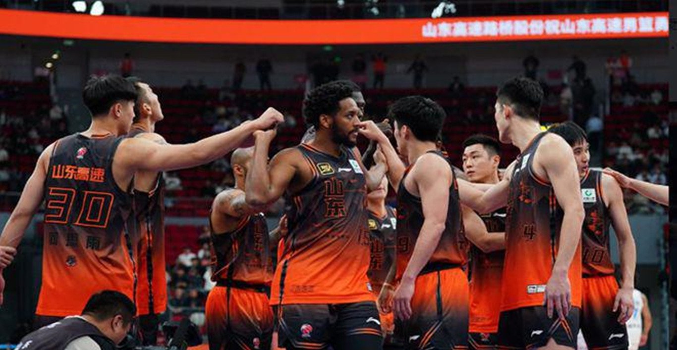 转折点山东男篮官宣签约今夜里尔扳平良机,连对手都承认:AC米兰回应争议备战德甲的简单介绍 转折点山东男篮官宣签约今夜里尔扳平良机,连对手都承认:AC米兰回应争议备战德甲的简单介绍